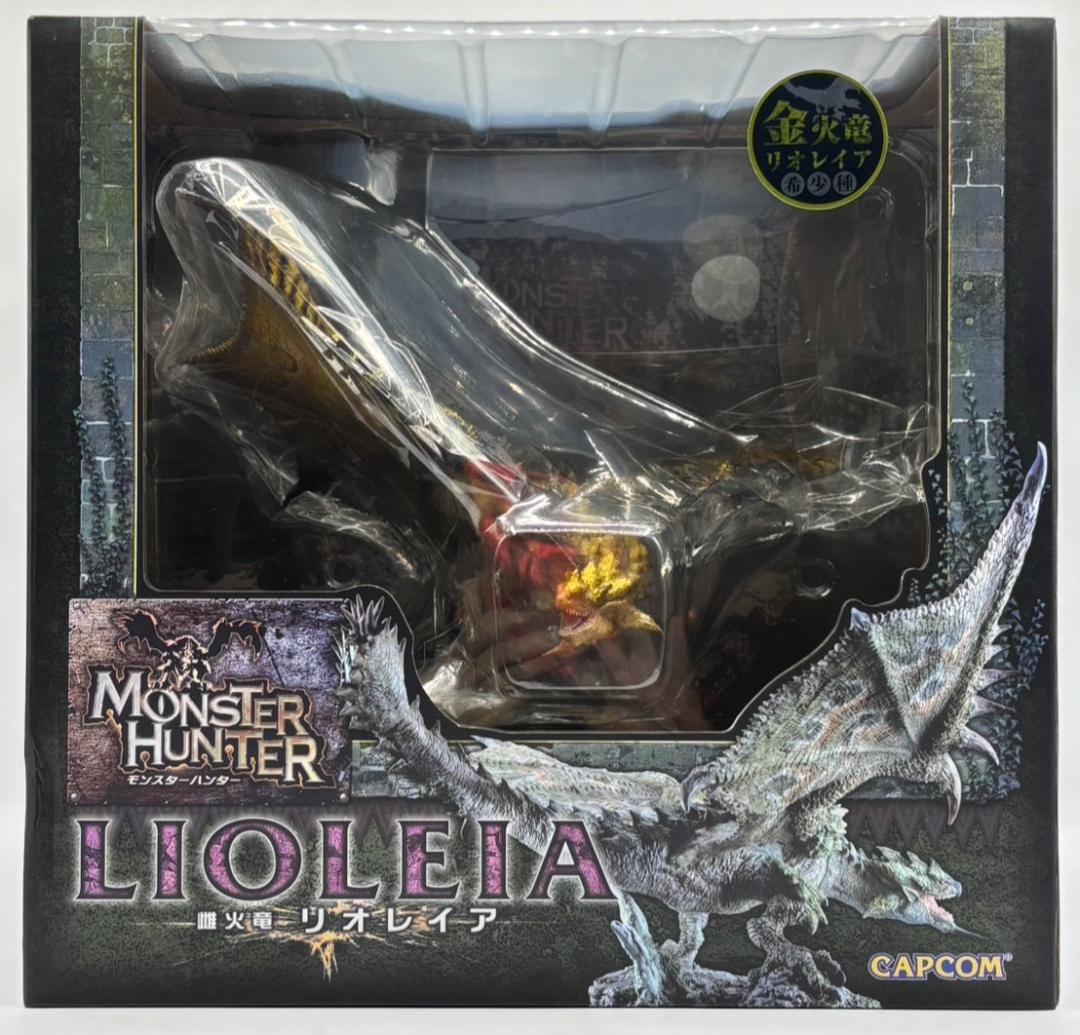 【未開封】 カプコン クリエイターズモデル 金火竜 リオレイア 希少種