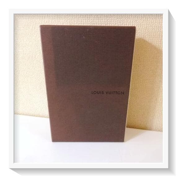 《未使用》激レア　ルイヴィトン カルト トワ ジュー3色トランプ