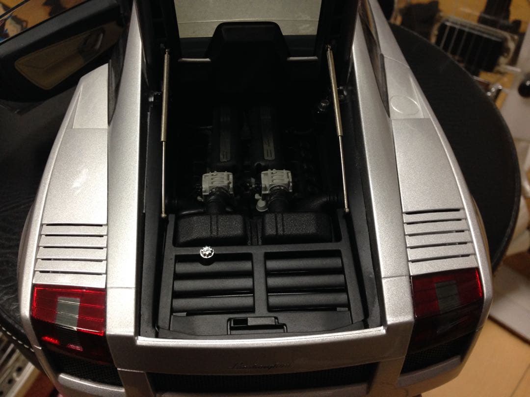 auto art ガヤルド 1/12 シリアルナンバー付　送料込み