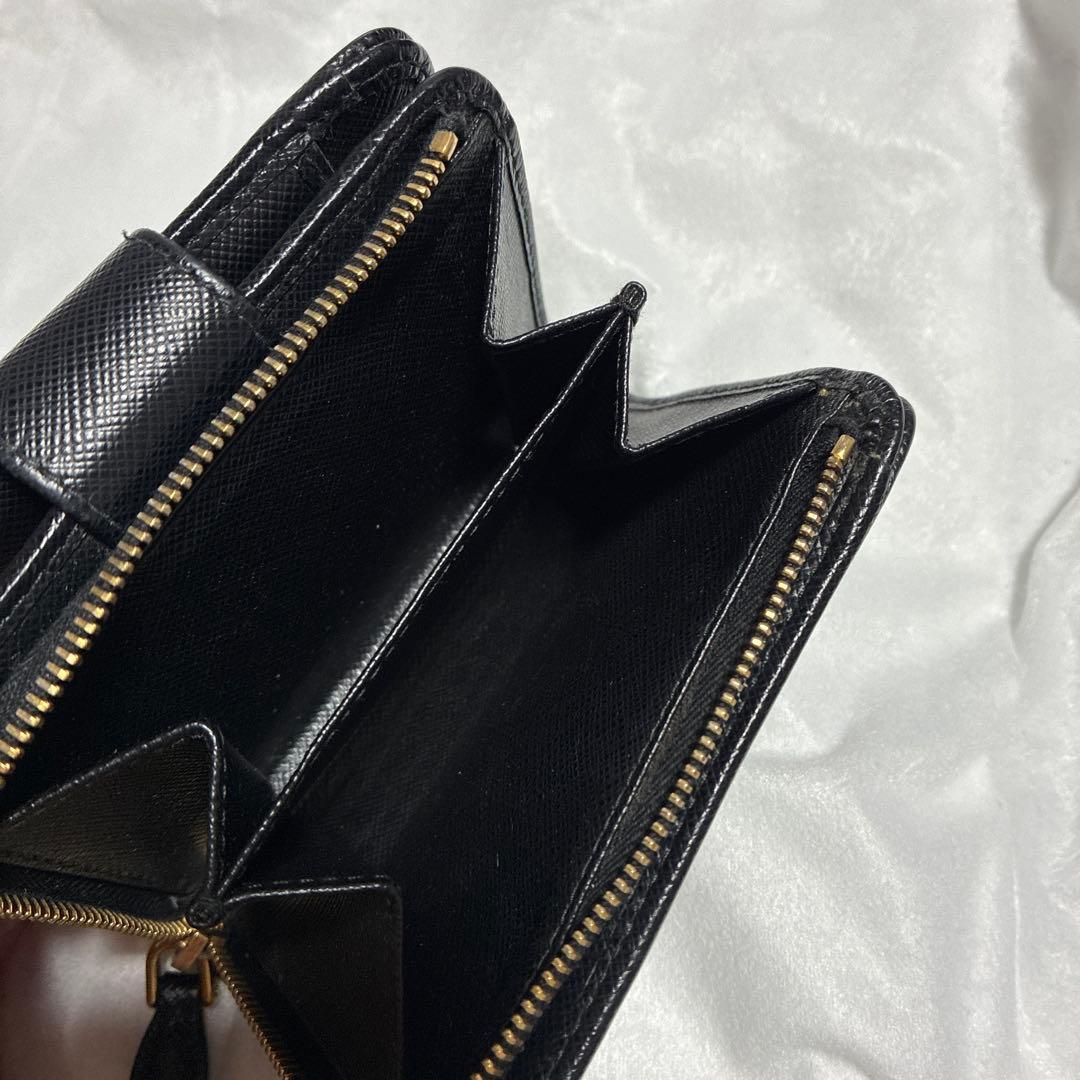 832PRADA 財布