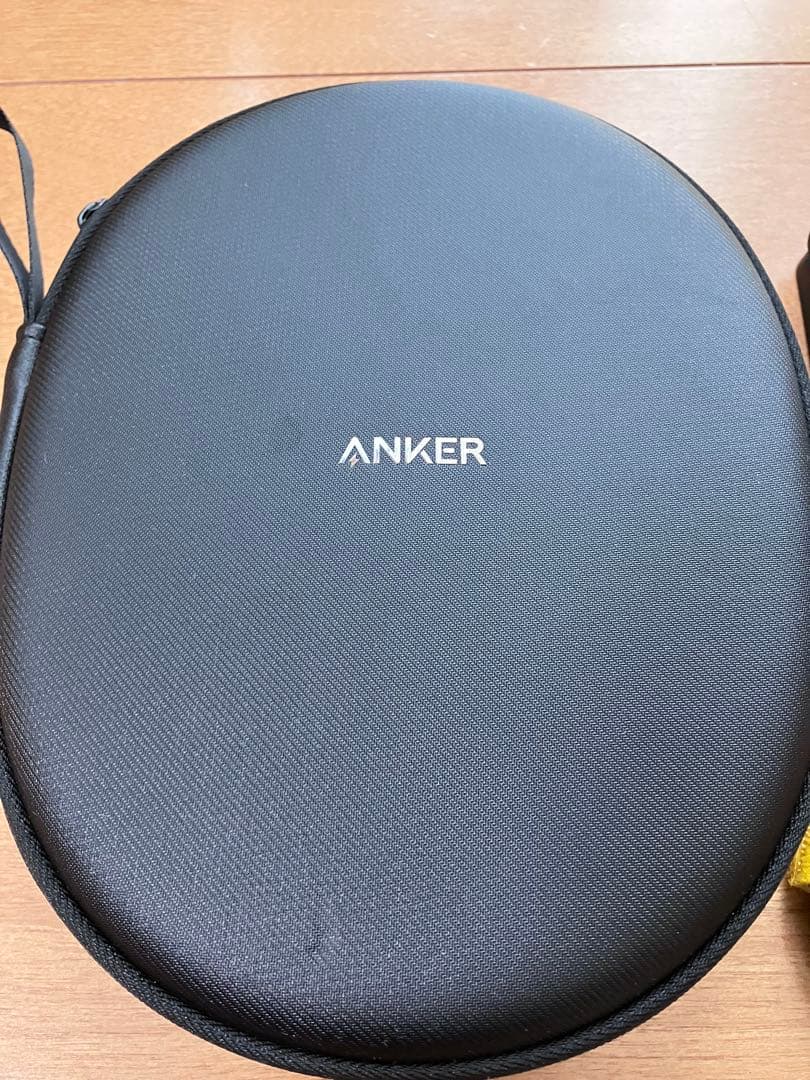 Anker PowerConf H700ワイヤレスヘッドセット 充電スタンド付属