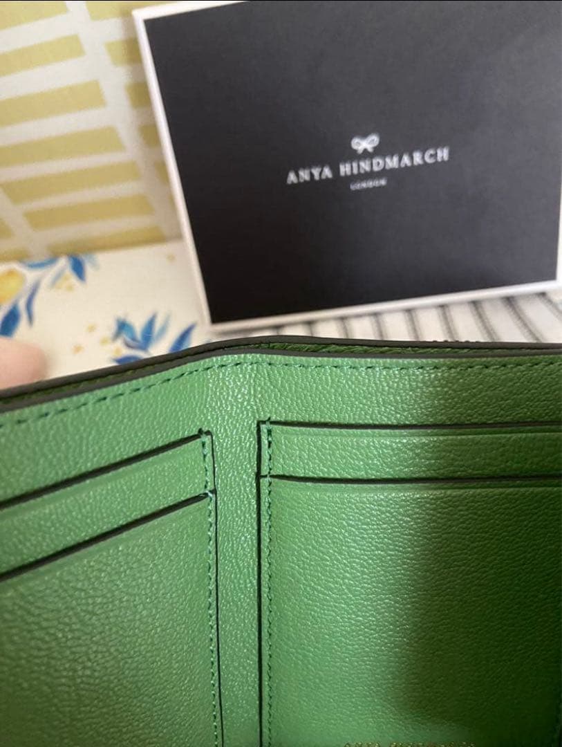 未使用　ANYA HINDMARCH ピーピング アイズ 三つ折り ウォレット