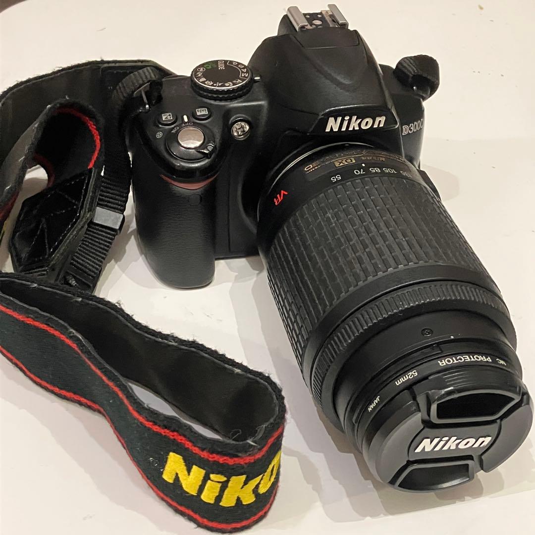 Nikon D3000 デジタル一眼レフカメラ 完動品