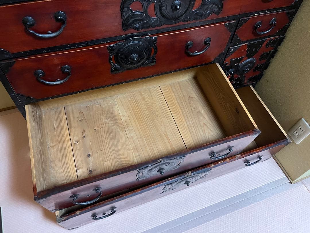 金具付き和箪笥