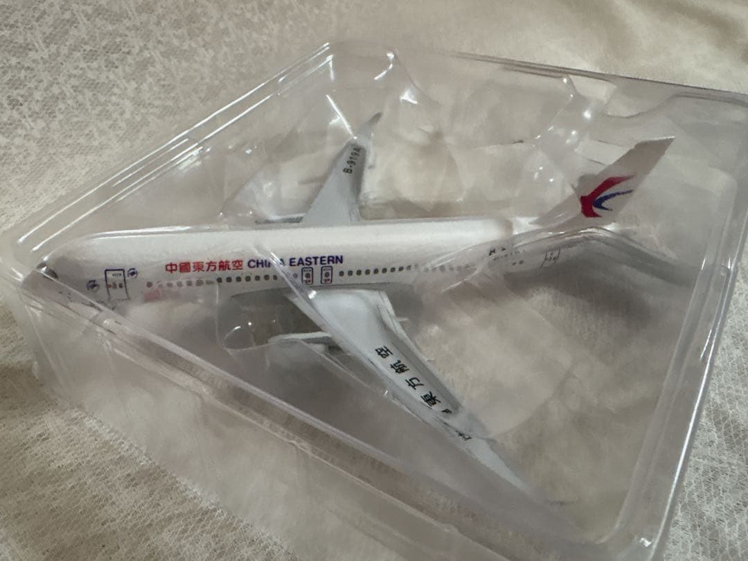 中国東方航空　飛行機模型　THE WORLD’S FIRST C919セット
