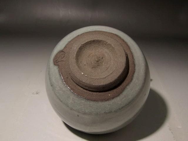 人間国宝　清水卯一　青磁茶碗　見事な作品　r311
