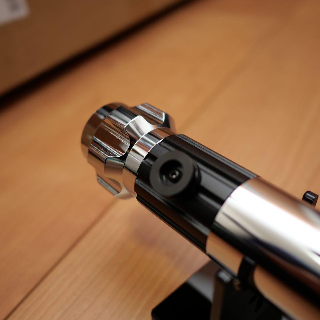 カスタムライトセーバー　新品　オビワン　EP3　スターウォーズ　スタンド付き
