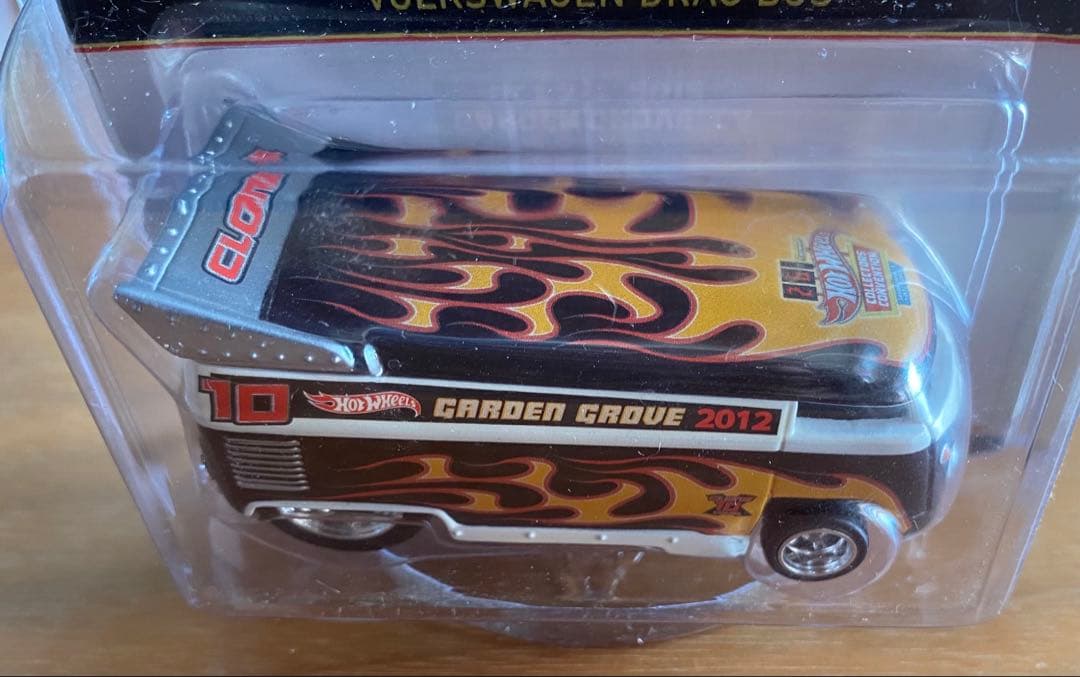 ホットウィール　フォルクスワーゲン　ドラッグバス