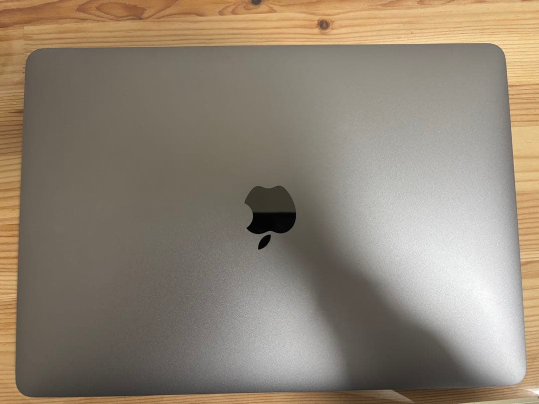 【美品】Apple MacBook Air M1 2020年　256GB