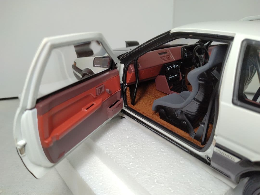 33　オートアート　AUTOart　頭文字D　AE86　プロジェクトD