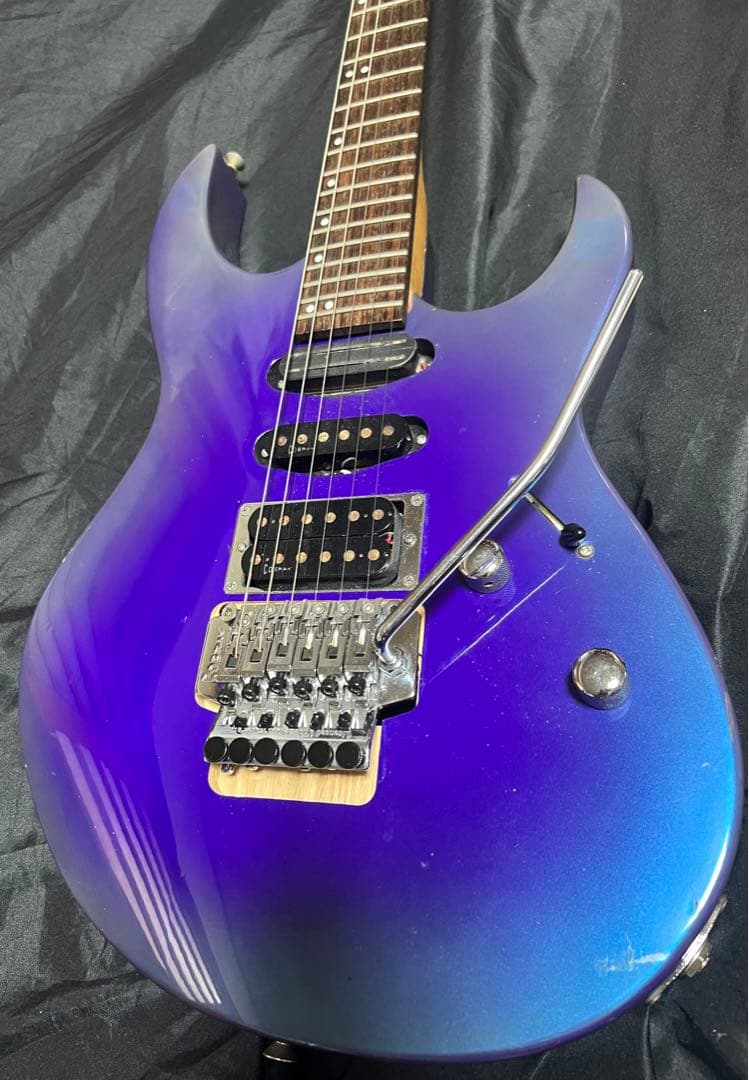 Cobran エレキギター