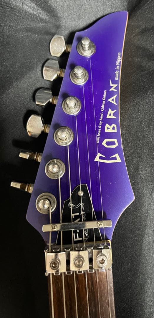 Cobran エレキギター