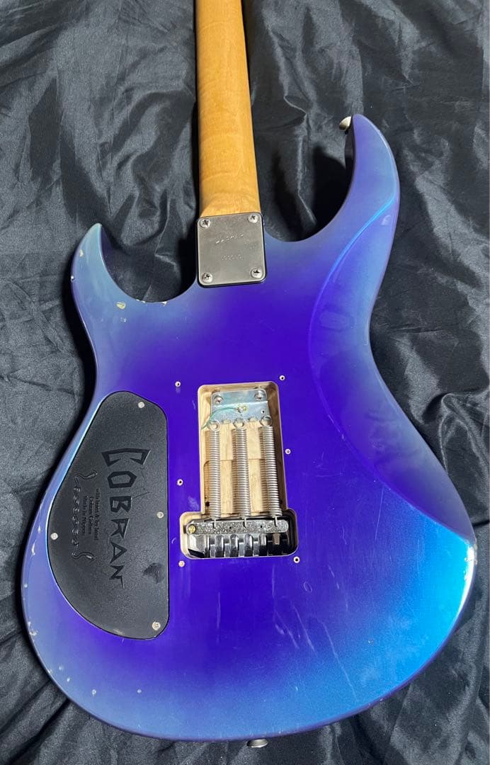 Cobran エレキギター