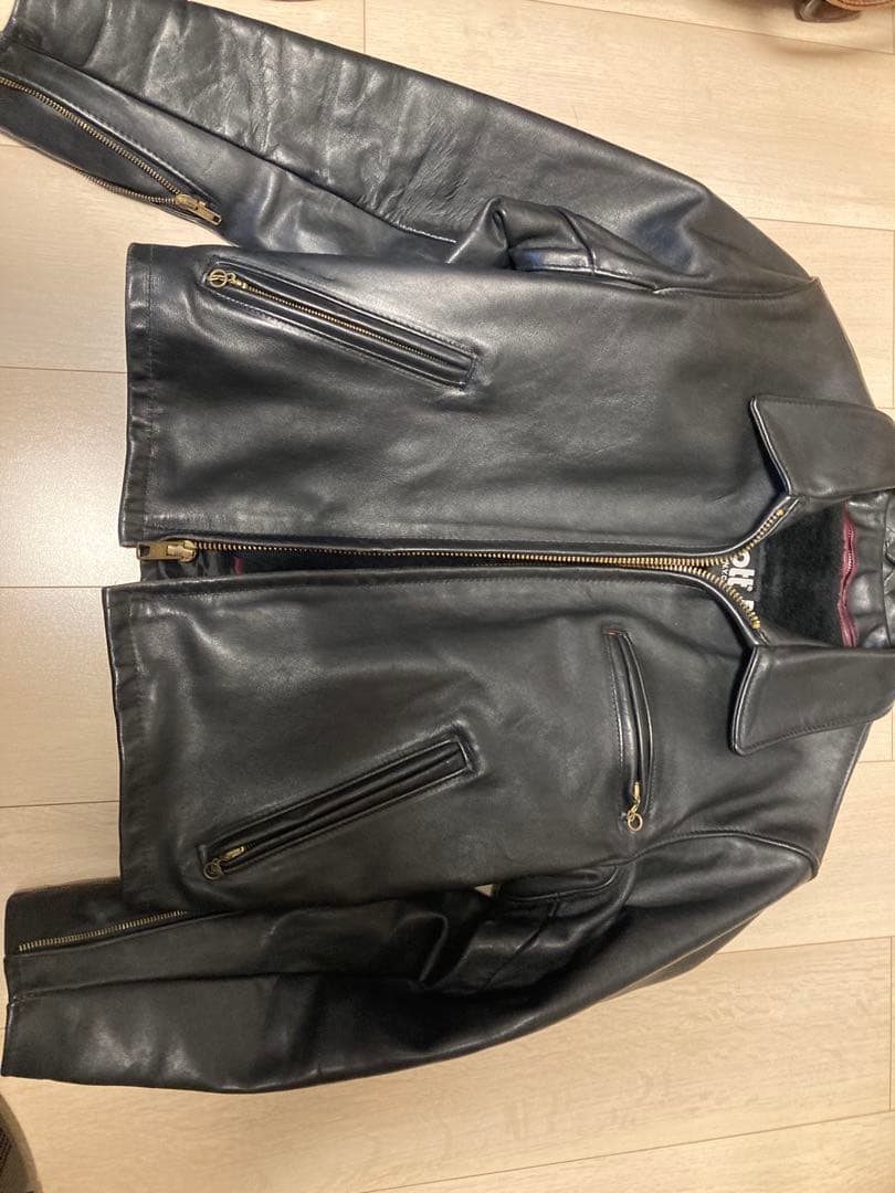 ゆうこりん【極美品】Schott 643Eレザージャケット38