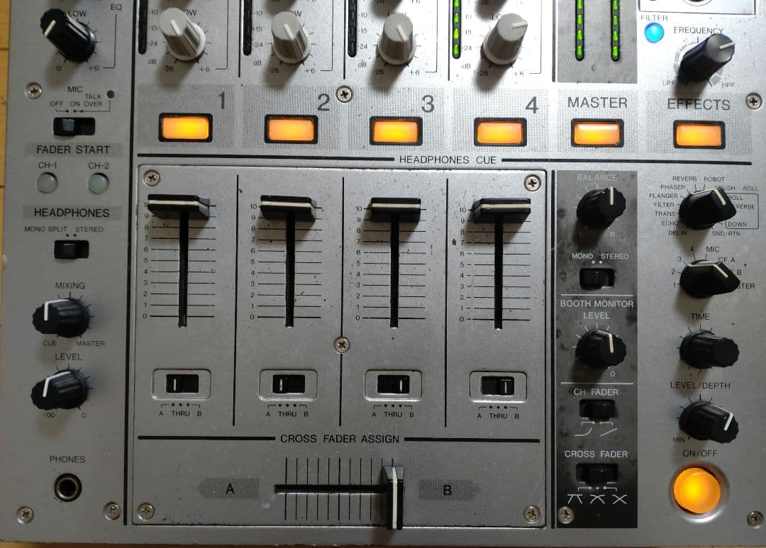 Pioneer DJM-700 動作確認済み CHクロスフェーダー交換　送料込み