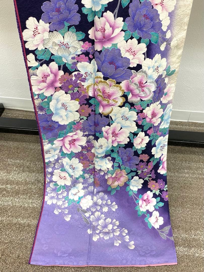 振袖 桂由美 豪華 型友禅 刺繍 金彩 紋意匠 褄下挟み比翼付き 身丈178cm