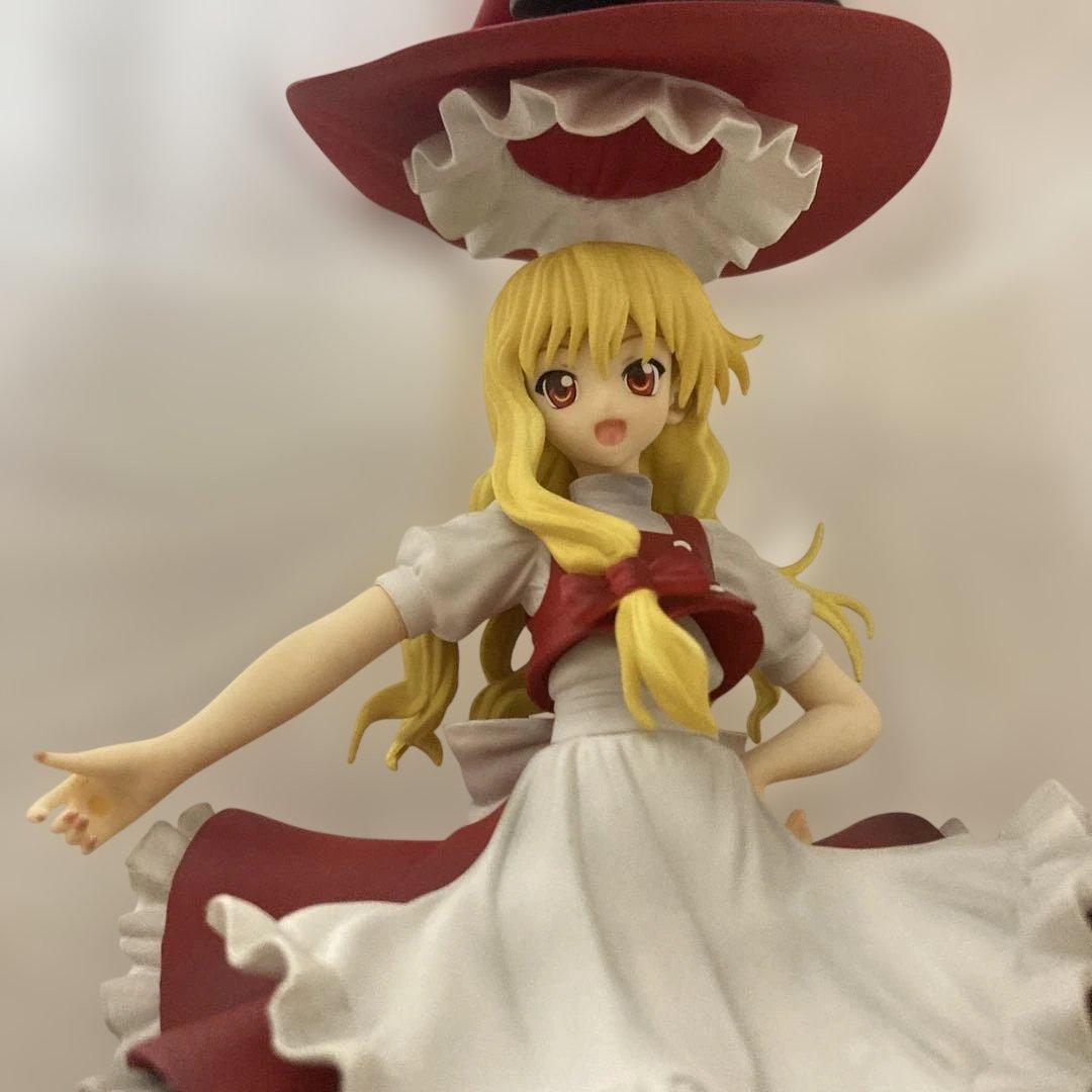 東方プロジェクト　普通の魔法使い　霧雨魔理沙　限定2Pカラー　フィギュア