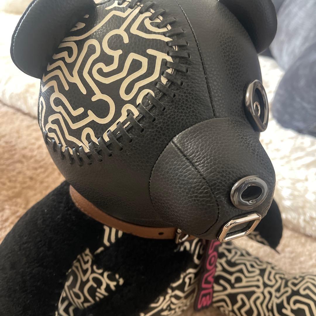 コーチ　キースヘリング　クマ