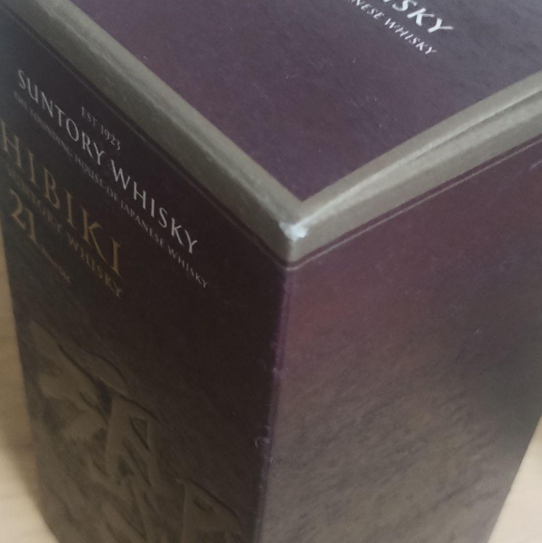 響 21年 （空瓶、空箱）