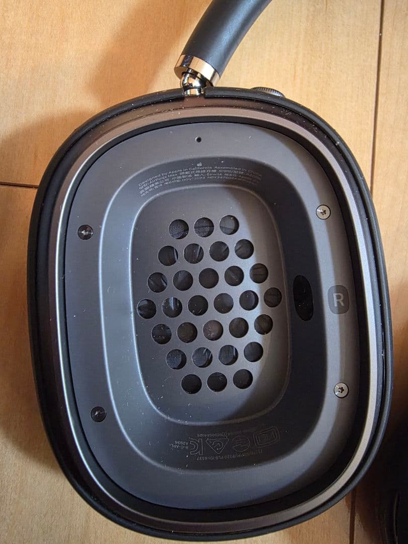 airpods max 第一世代