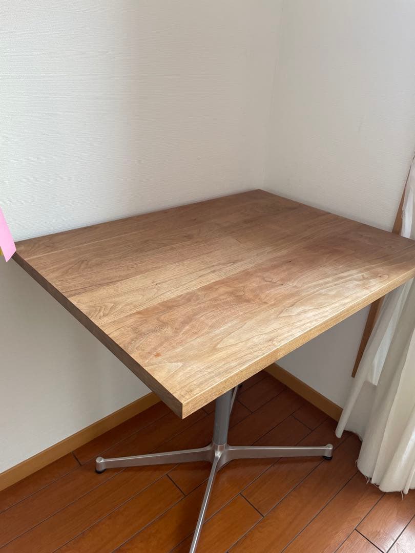 グリニッチ　ダイニングテーブル　ウォールナット