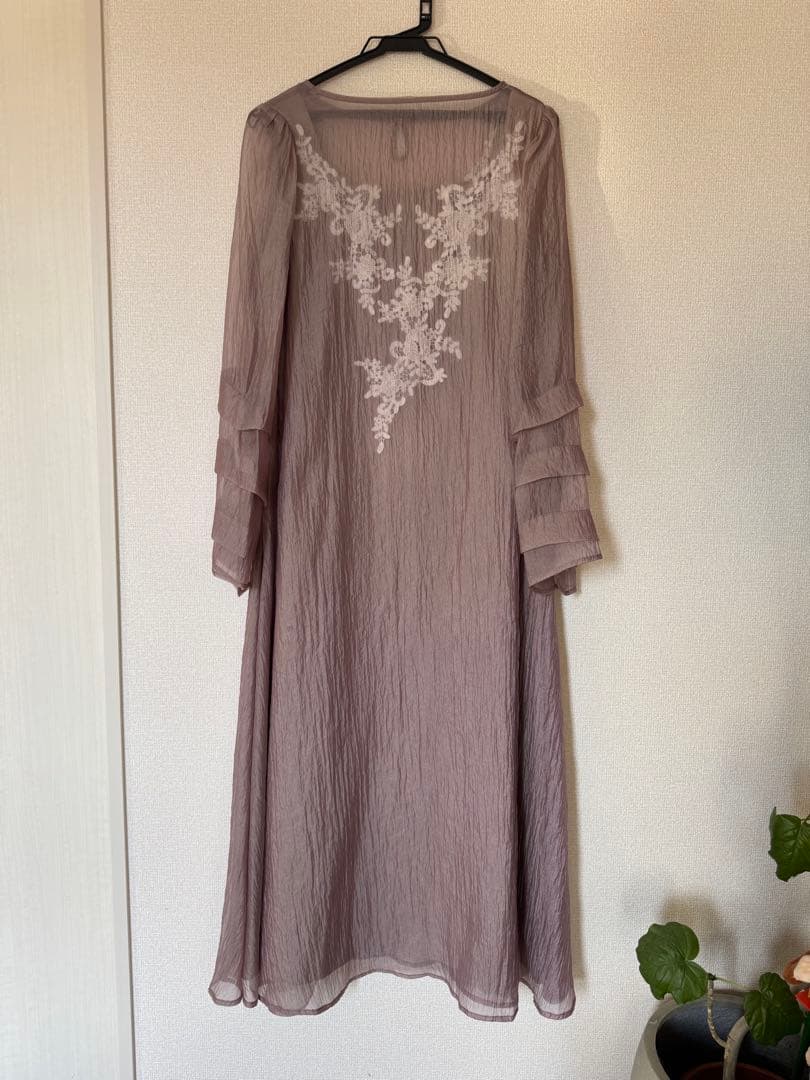 【クリーニング済】【LE'RURE】シアーAラインワンピース