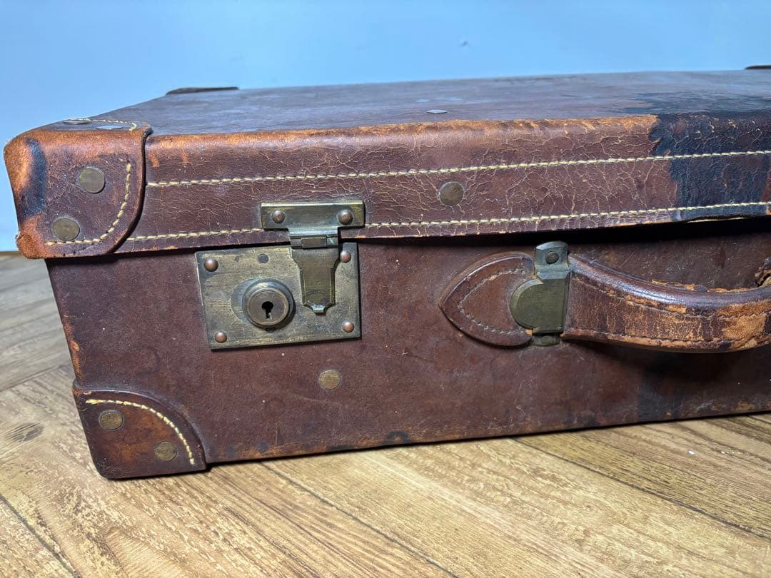 特大　レザー　本革トランクケース　トランクバッグ　ビンテージ　67cm×37cm