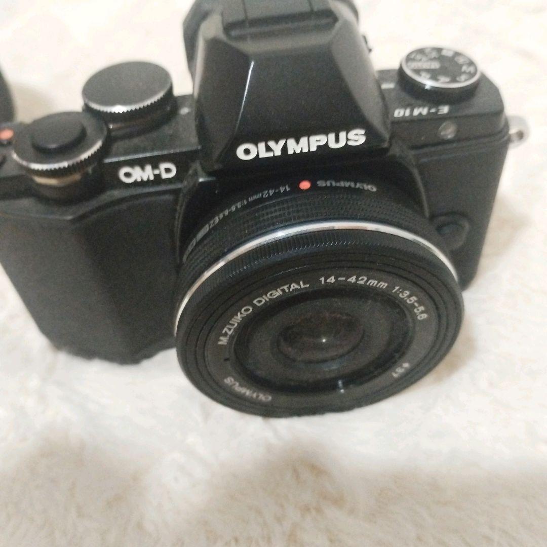 OLYMPUS OM-D デジタル一眼レフカメラ