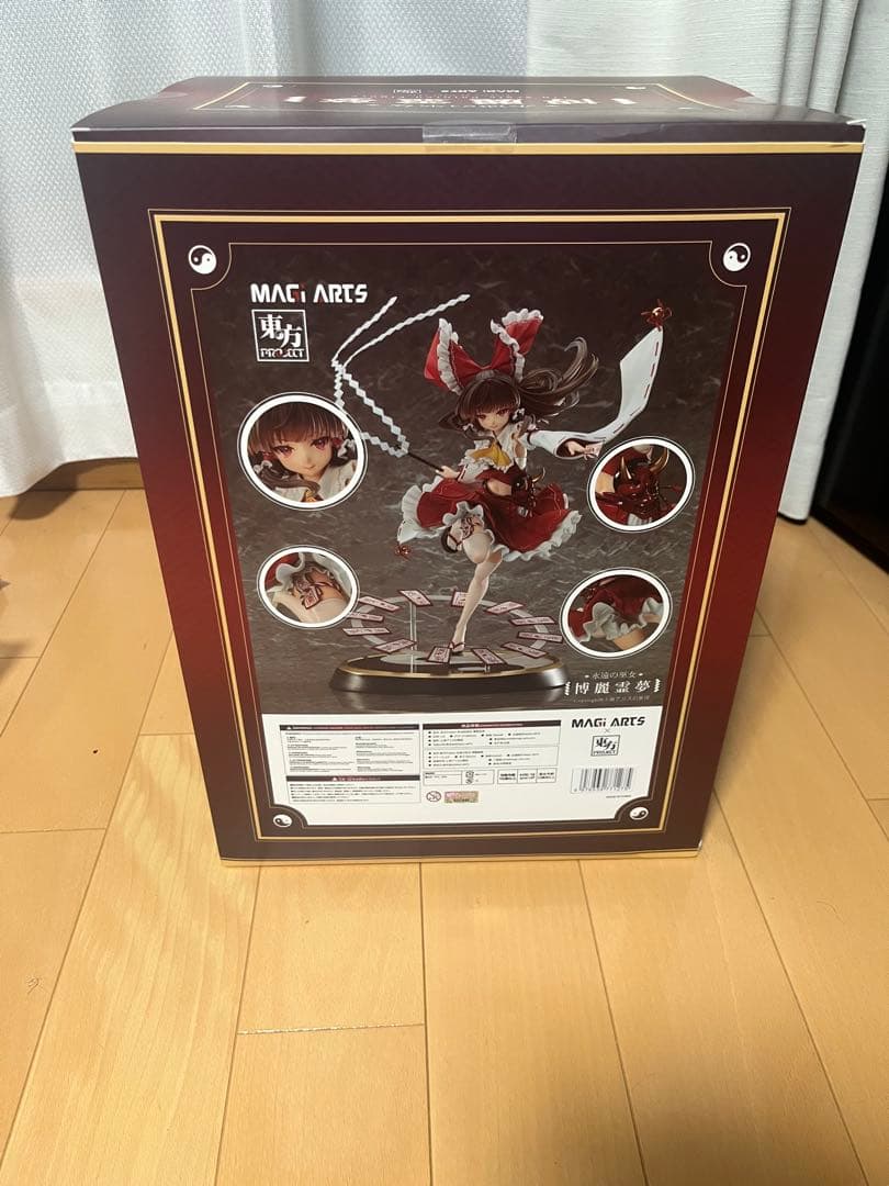 博麗霊夢 1/6スケールフィギュア