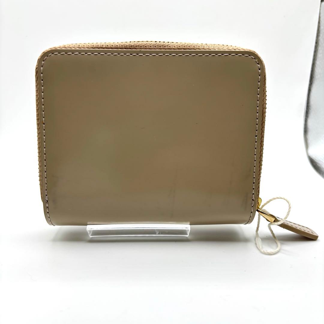 未使用品✨ 箱付 アニエスベー ガラスレザー メタルロックベルト 二つ折り財布