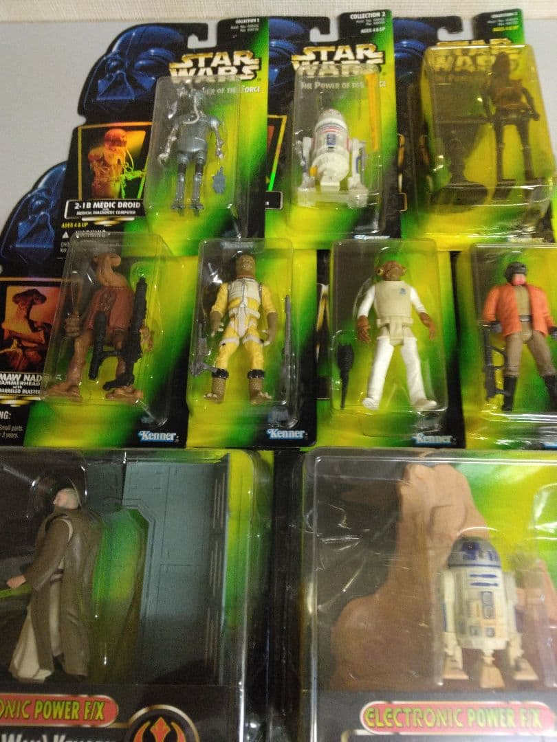 大量放出！　スターウォーズ　旧シリーズ　フィギュア26体セット　未開封品
