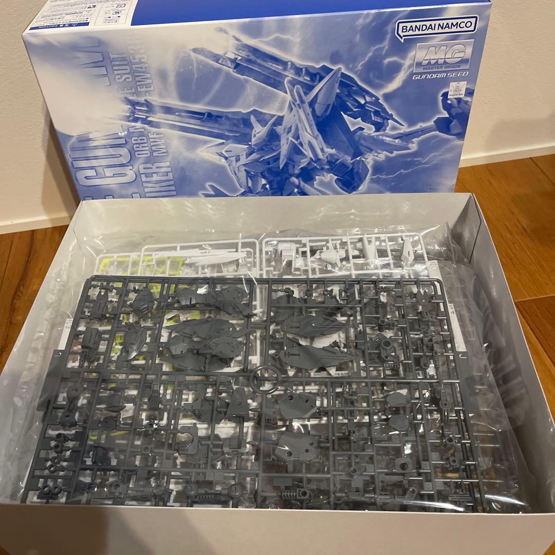 ロボット ECLIPSE GUNDAM + RAJIN STRIKER