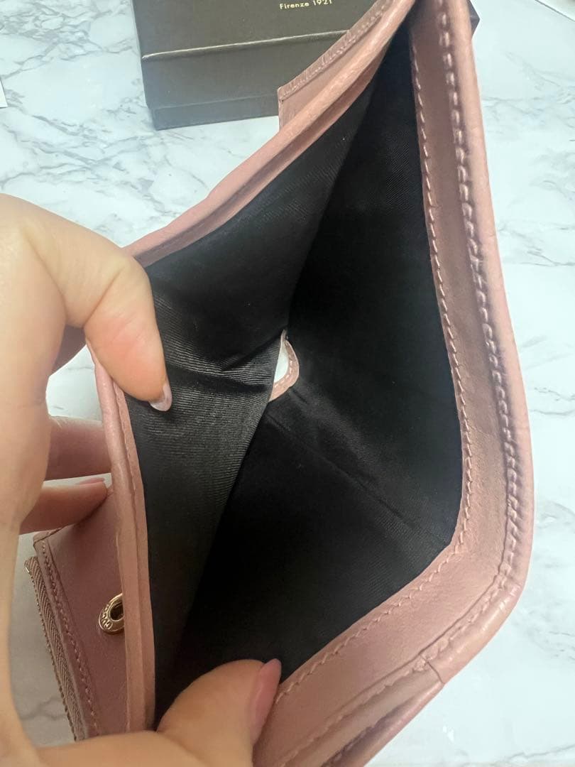 GUCCI 財布　箱付き