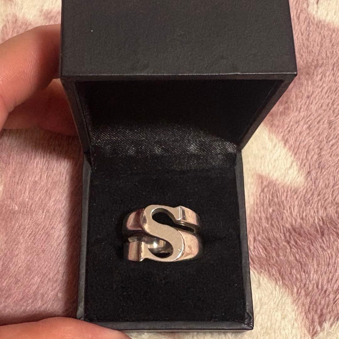 ザレタリング イニシャルSリング