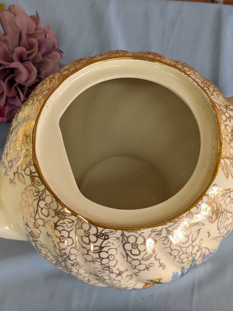 イギリス アンティーク クリノリンレディ ティーポット SALDER窯