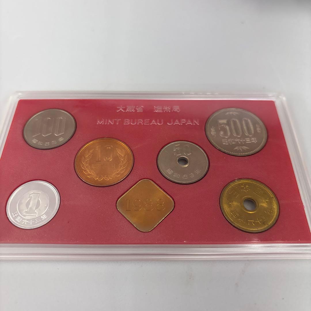 1985・86・88・89・95年・硬貨セット、2002年WC記念メダル