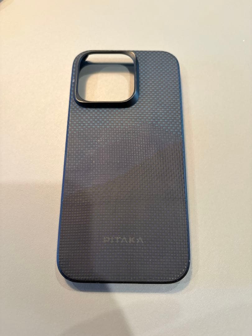 iPhone 15 Pro 512GB ブラックチタニウム　本体