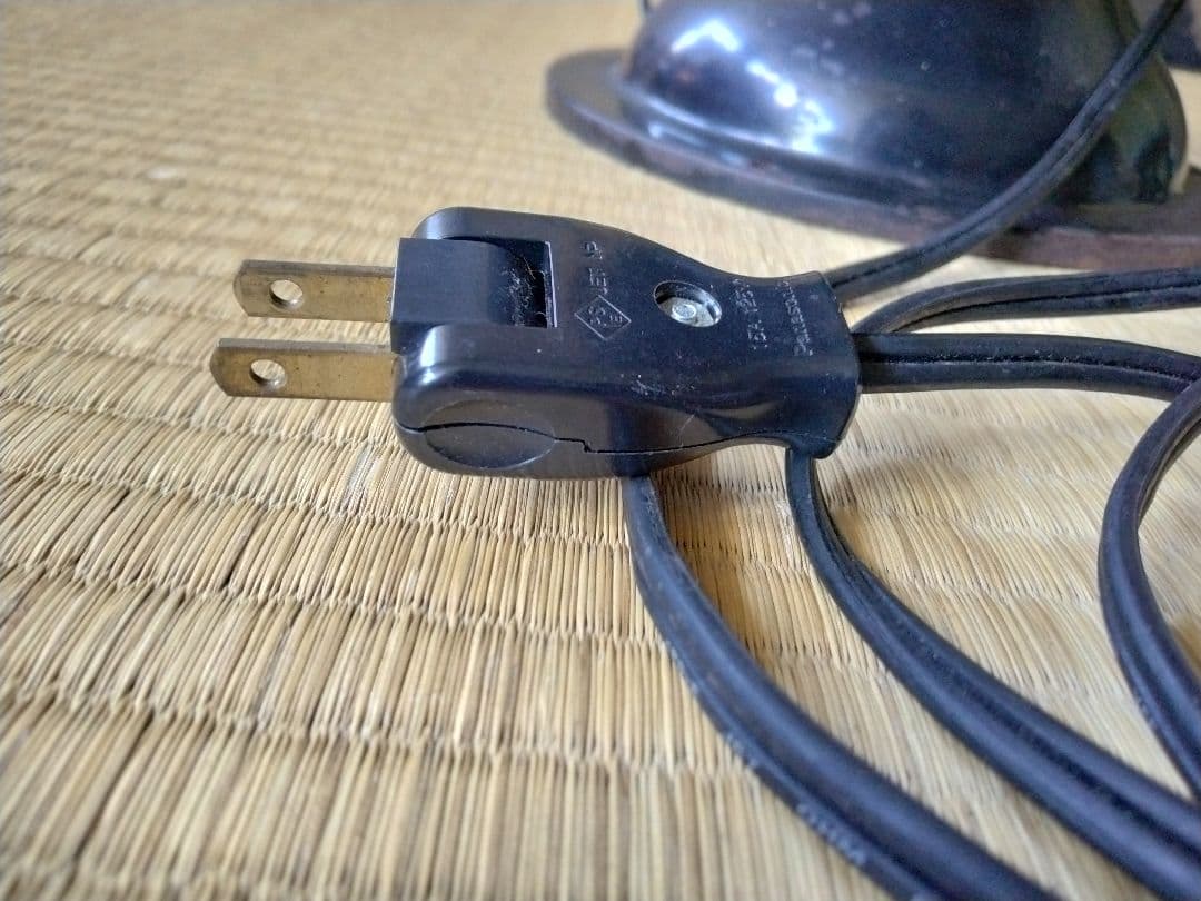 7月迄！極美品　安全安心なオーバーホール済み　別誂え台付アンティーク扇風機　骨董