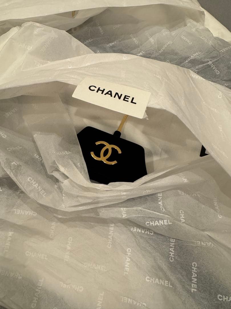 CHANEL/ホワイトバッグ17枚ガーメントバック7枚ハンガー2個