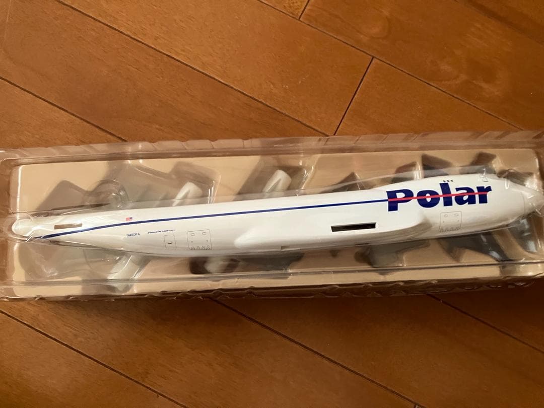 ポーラエアカーゴ　貨物機模型　B747-400F　1/200　　　ち