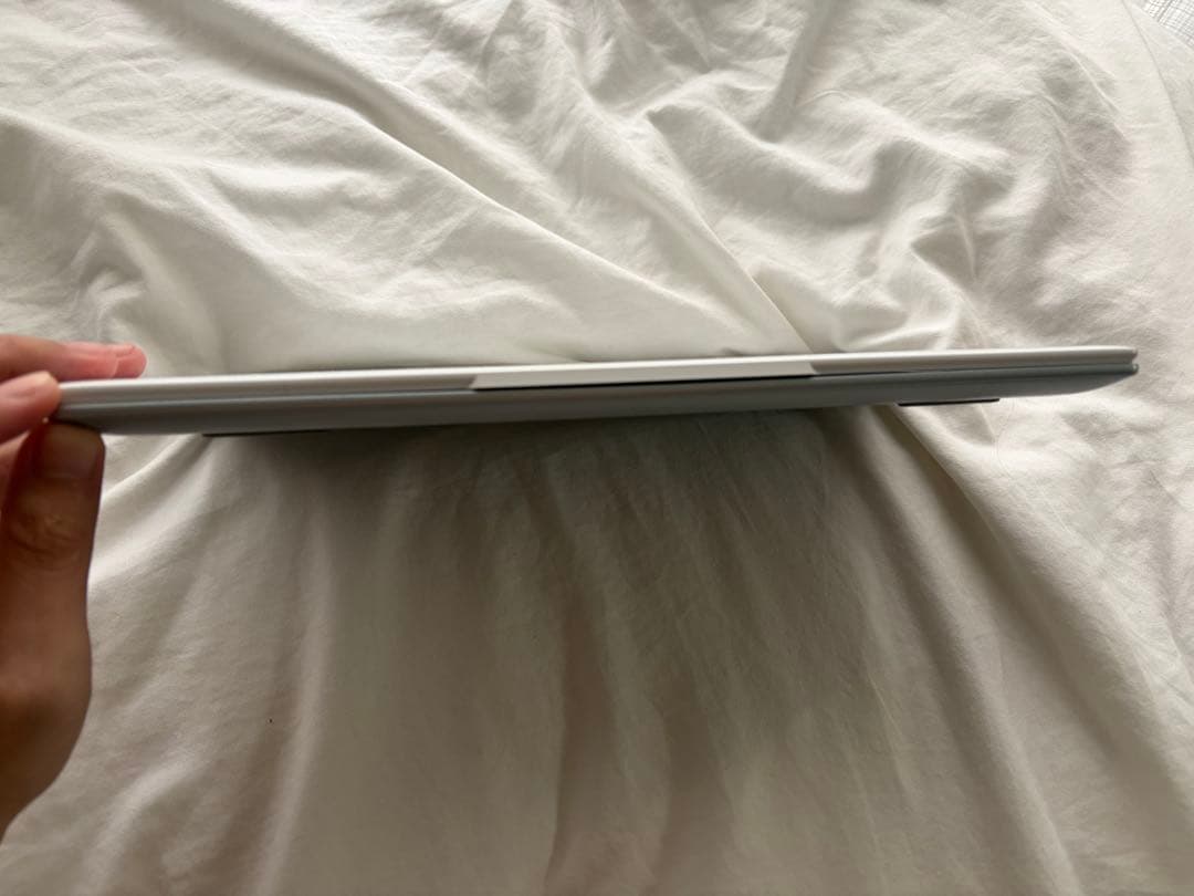 【高性能Core i7】Yoga Slim 7 Carbon ⚠️キーボード不良