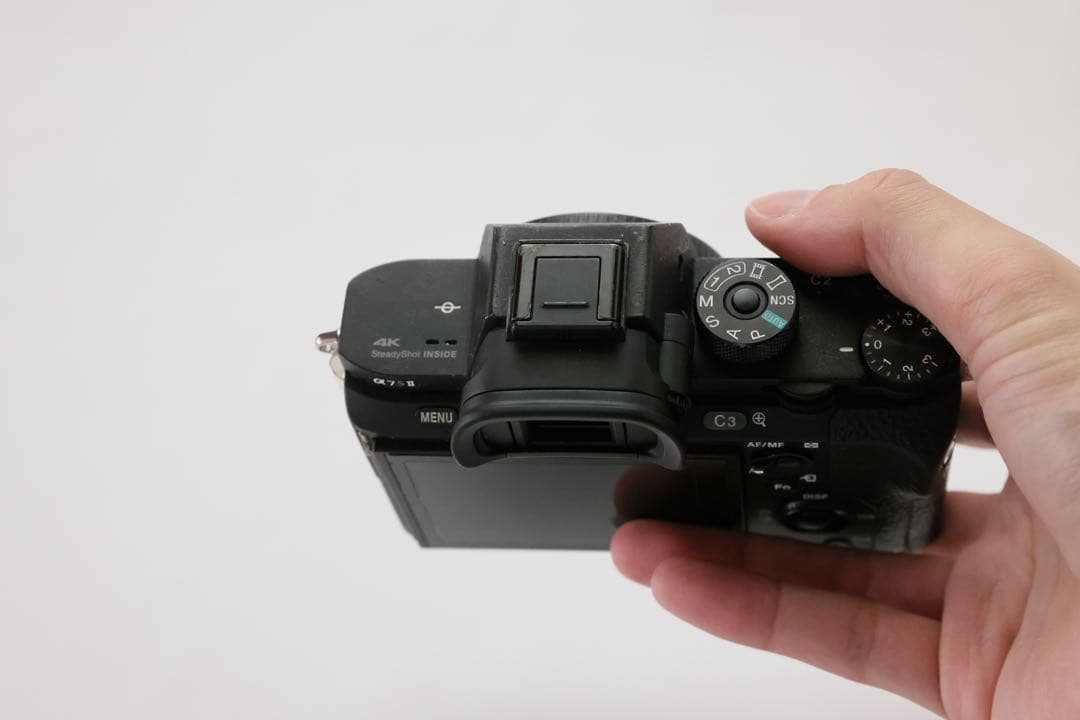 【ジャンク品】SONY α7S2ミラーレス一眼カメラ、その他アクセサリー多数