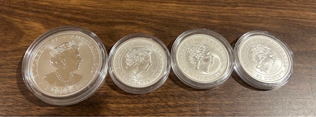 新品未使用　銀貨 4枚セット サメ