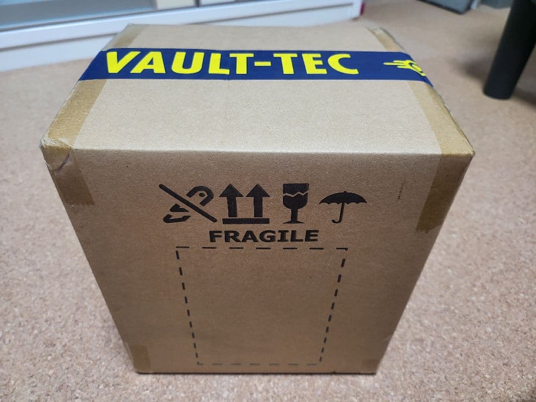 値下げ！Fallout Pip-Boy ダイキャストレプリカ（TVシリーズ仕様）