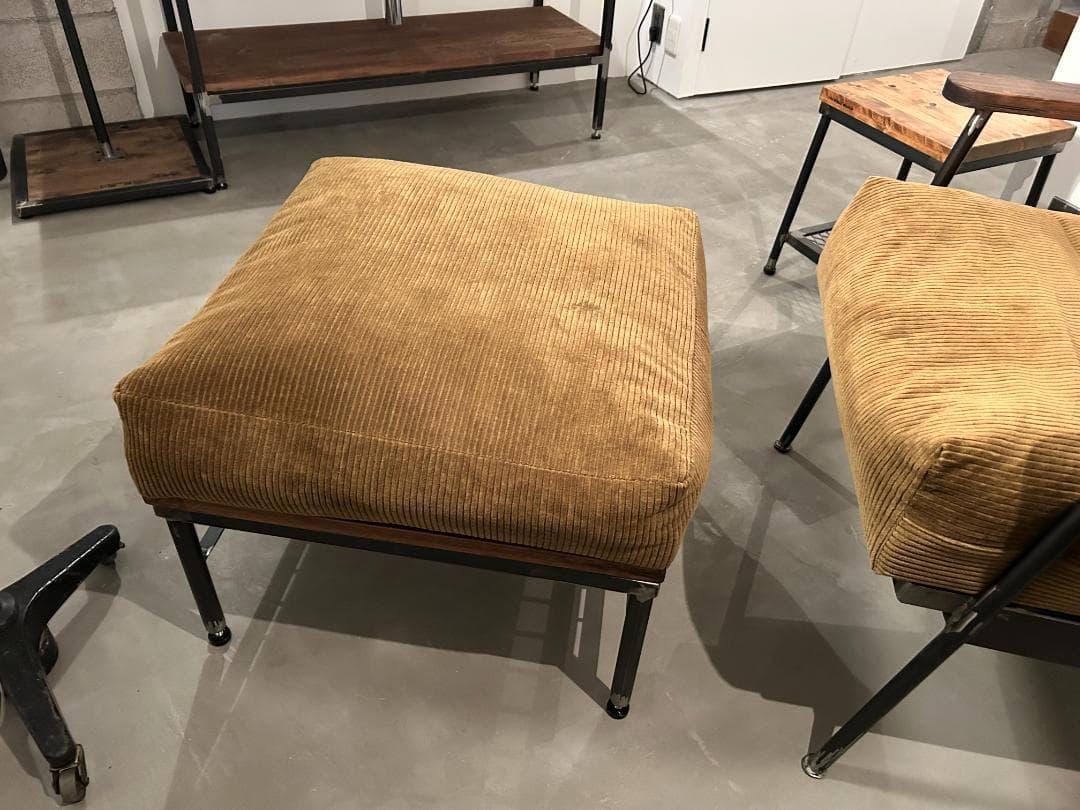 ★週末セール★インダストリアルブランチ【オットマンソファ（展示品）】アイアン