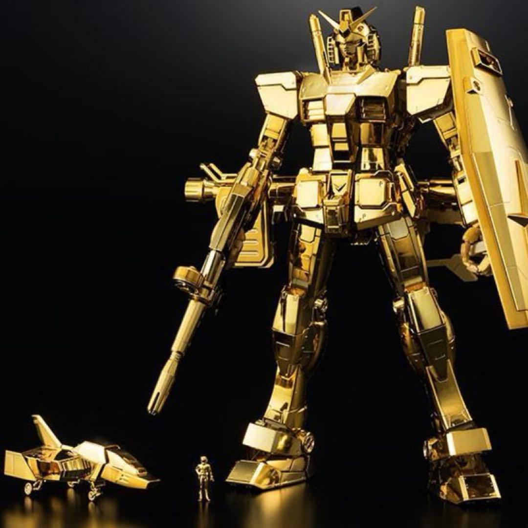 ガンダムベース限定景品 ガンダム ゴールドコーティング /アクションベースセット