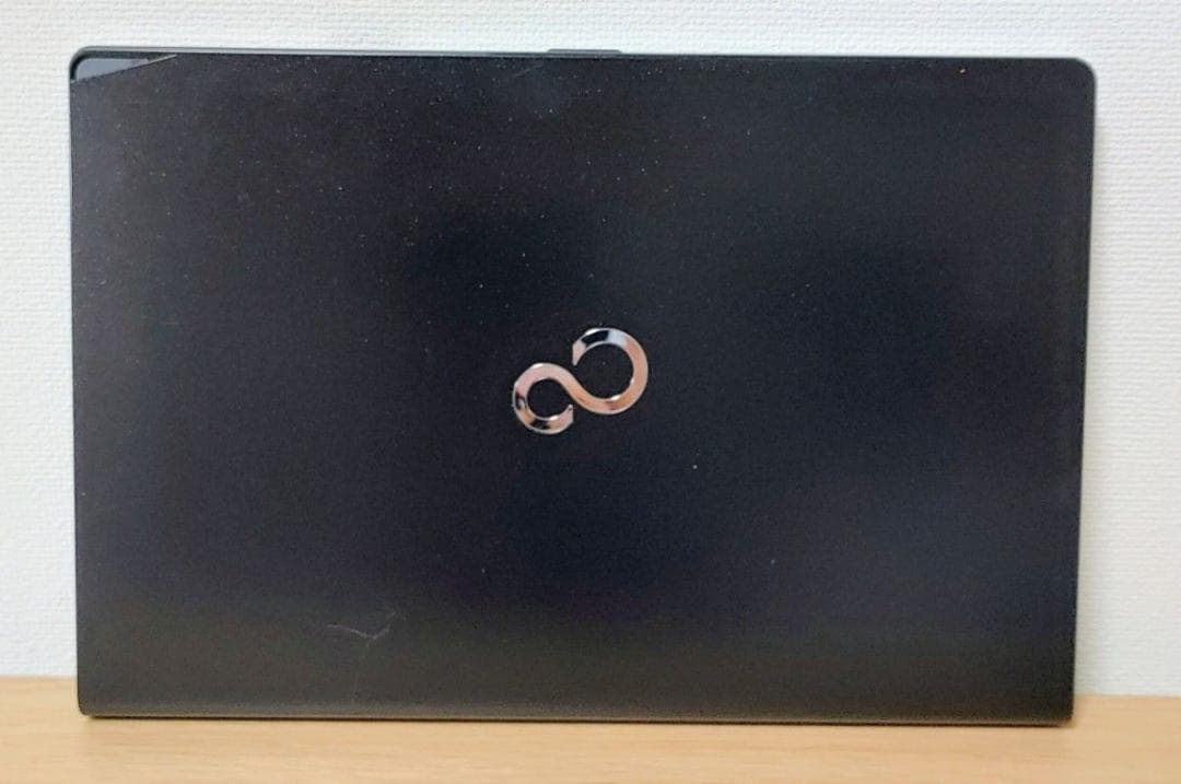 FUJITSU LIFEBOOK Corei5 メモリ10GB SSD512GB
