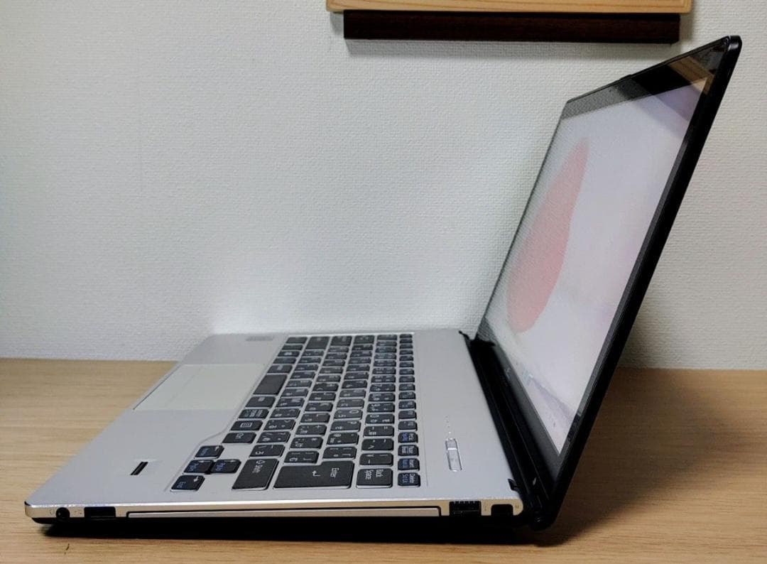 FUJITSU LIFEBOOK Corei5 メモリ10GB SSD512GB