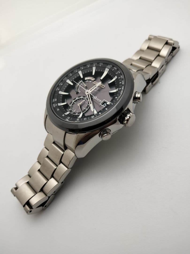 セイコー　アストロン　GPS ソーラー　7x52-0AA0 チタニウム