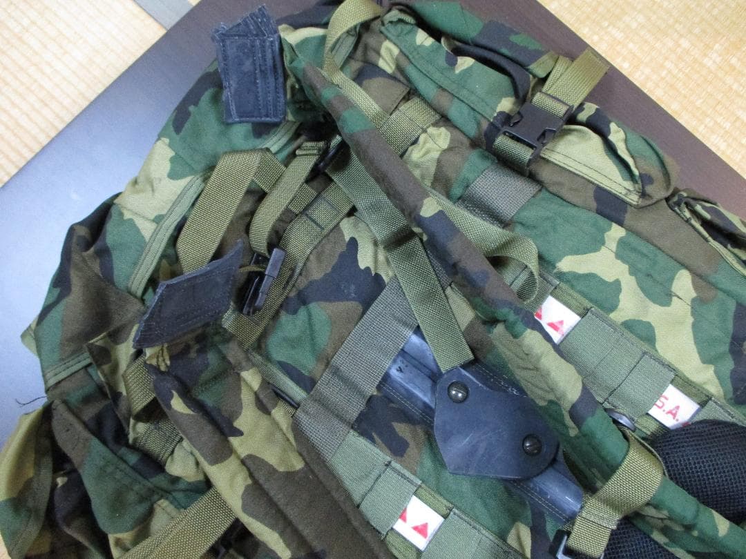 訳アリ品　未使用　米軍放出品　CFP-90　インターナルフレームバックパック